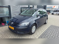 Volkswagen Golf Plus - 1.6 FSI Comfortline Business
