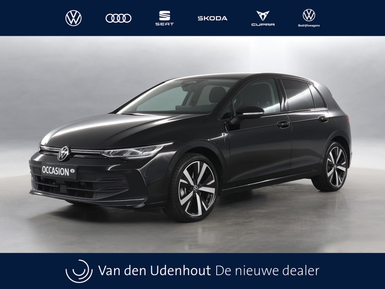 Volkswagen Golf - 1.5 eHybrid 204pk Life Edition DSG / Apple CarPlay / Stoel+Stuurverwarming / Camera - AutoWereld.nl