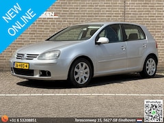 Volkswagen Golf - 1.6 FSI Sportline | Climate |