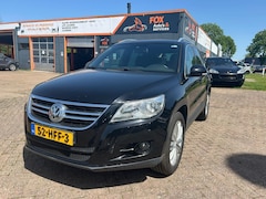 Volkswagen Tiguan - 2.0 TSI Sport&St.4M