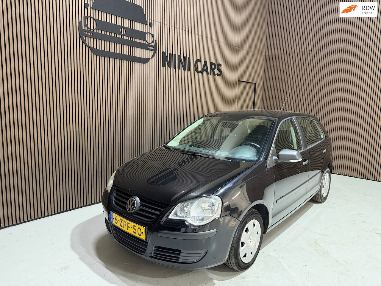 Volkswagen Polo - 1.2 Trendline Airco ijskoud - AutoWereld.nl
