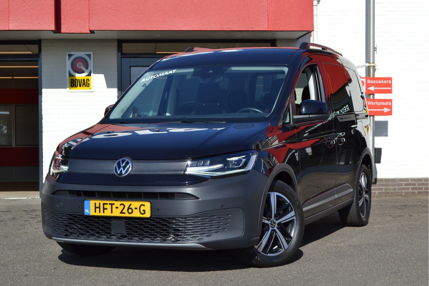 Volkswagen Caddy - 1.5 TSI, Navi, Clima, Pdc V+A, Trekhaak, Dakrail, PanAmericana, Spec. uitvoering ! - AutoWereld.nl
