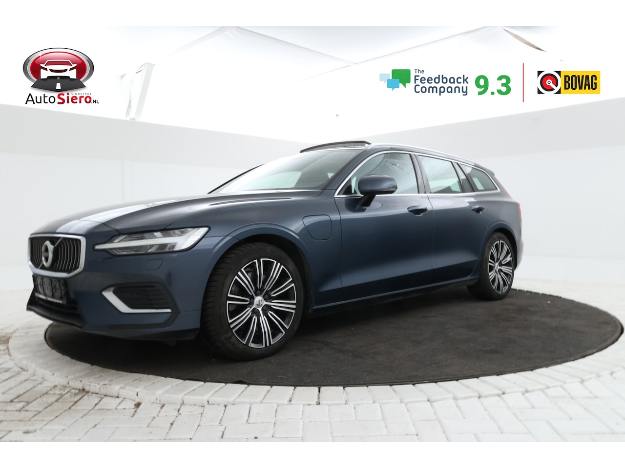 Volvo V60 - 2.0 T8 Twin Engine AWD Inscription Navigatie, Climate, Leer, Panorama - AutoWereld.nl
