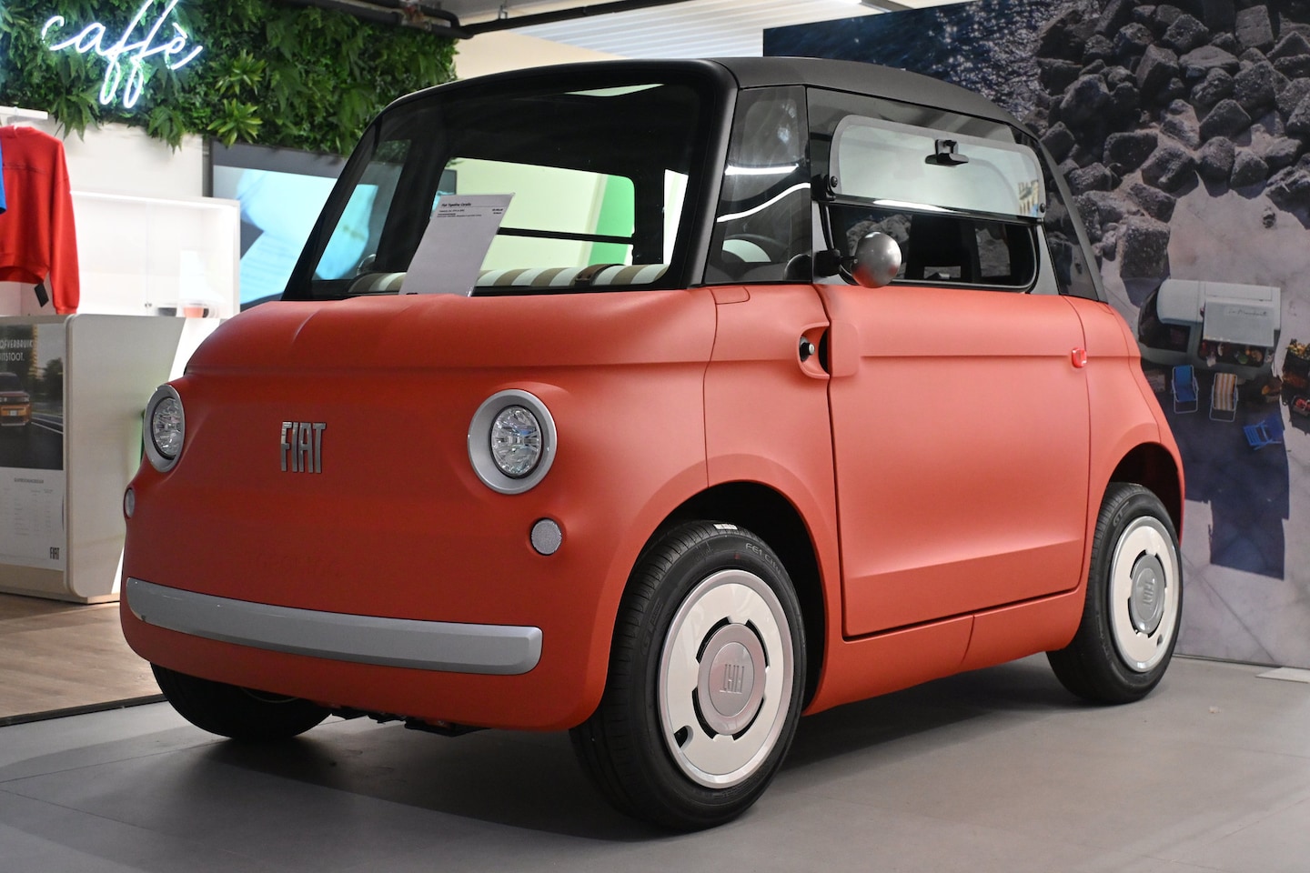 Fiat Topolino - Brommobiel Corallo Direct Leverbaar! | Full-LED | Panoramadak | !! - AutoWereld.nl