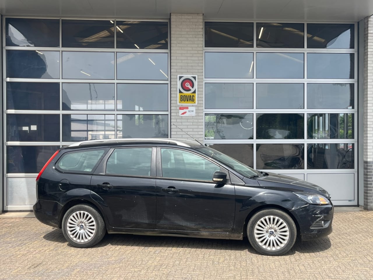 Ford Focus Wagon - 1.8 Titanium Flexi Fuel 1.8 Titanium Flexi Fuel - AutoWereld.nl