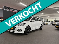 Hyundai i20 - 1.0 T-GDI Comfort/ NL auto/ Achteruitrijcamera/ Parkeersensoren achter/ Handgeschakeld