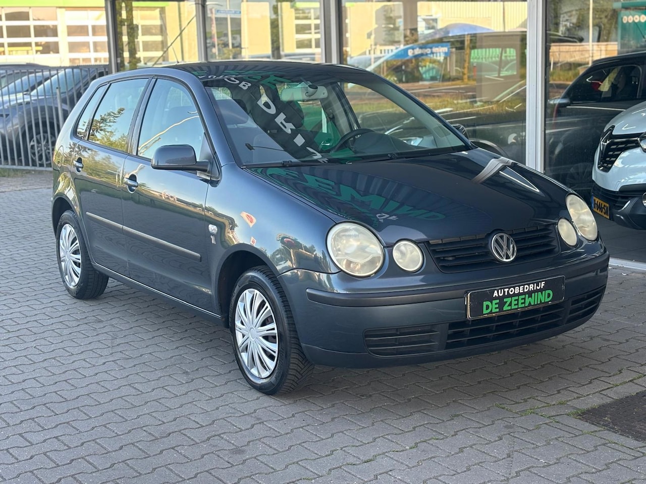Volkswagen Polo - 1.4-16V Comfortline 1.4-16V Comfortline - AutoWereld.nl