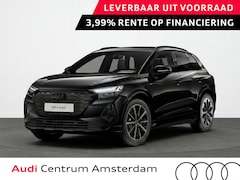 Audi Q4 e-tron - 45 S edition Competition 82 kWh 286 pk | Assistentiepakket plus | Comfortpakket | Glazen p