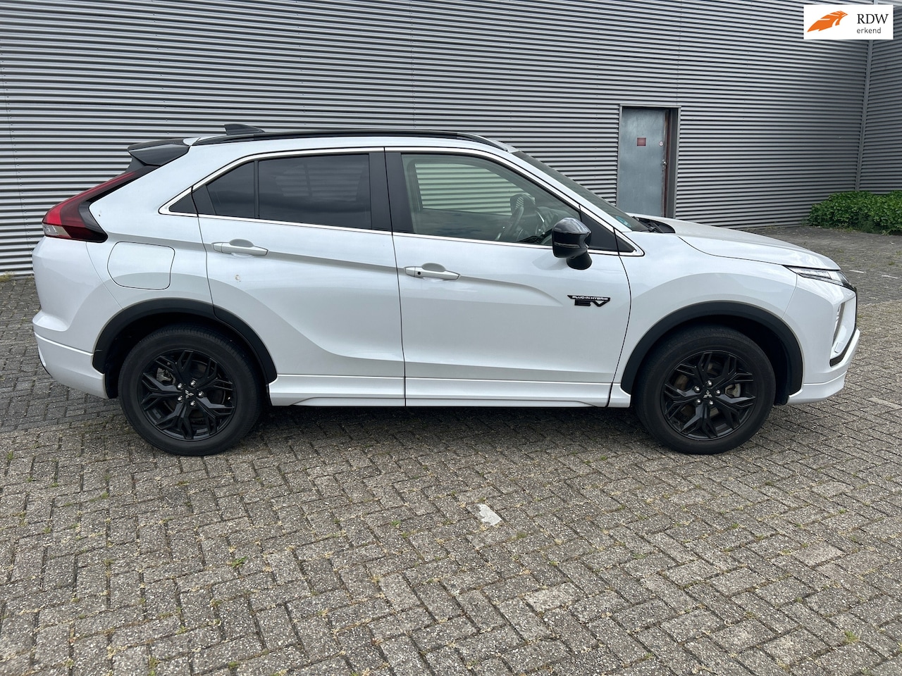 Mitsubishi Eclipse Cross - 2.4 PHEV Instyle Plugin hybride - AutoWereld.nl