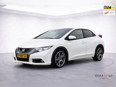 Honda Civic - 1.8 Executive PANO|KEYLESS|LEER|STOELVERW|NAP|
