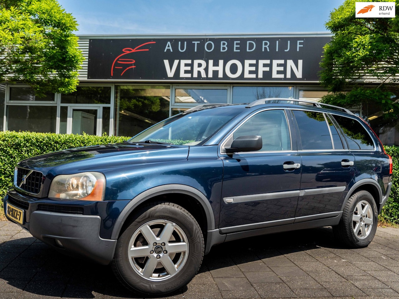 Volvo XC90 - 2.5 T | 7 PERS | AUTOMAAT | PANORAMADAK | TREKHAAK | MEMORY SEATS | CLIMATE / CRUISE | LED - AutoWereld.nl