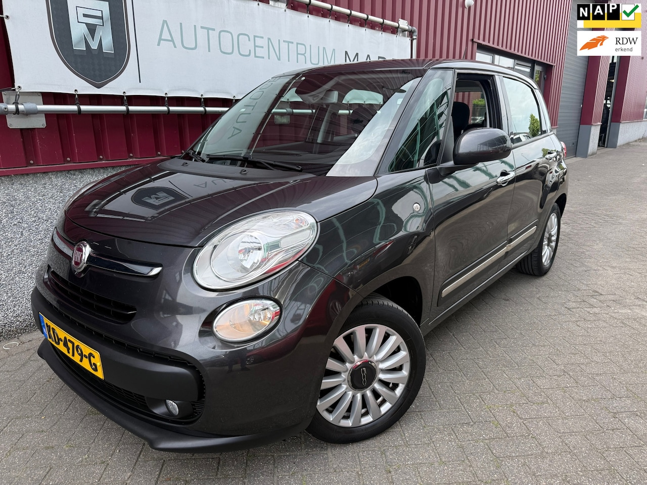 Fiat 500 L - 1.4-T-Jet Lounge // Navi // Pano.dak // 186DKM NAP // - AutoWereld.nl