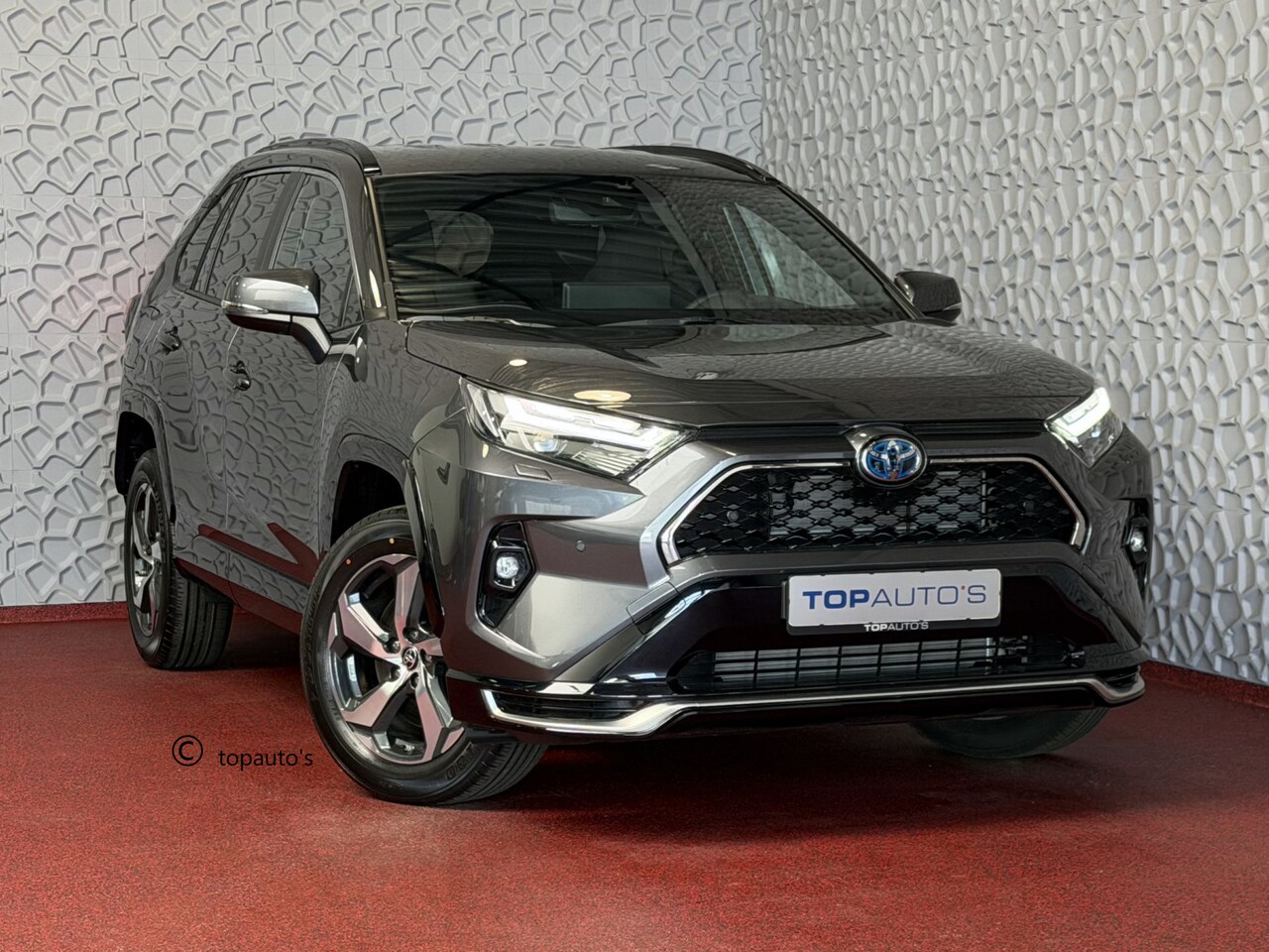 Toyota RAV4 - 2.5 PHEV AWD 306PK | ☑️ Nieuwe auto ☑️ | 0 km 1500KG trekgew. | HUD | Camera | LED | Elek. - AutoWereld.nl
