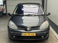 Renault Grand Scénic - 2.0-16V Business Line 7p