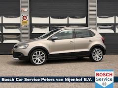 Volkswagen Polo - 1.2 TSI Cross 5DRS CLIMA NAVI XENON 17" CAMERA PDC 26DKM