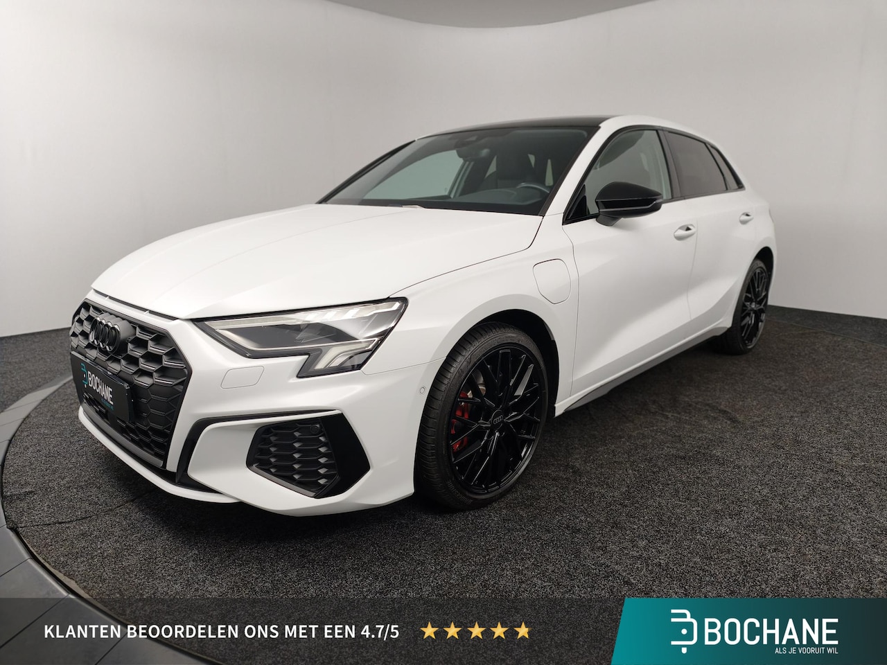 Audi A3 Sportback - 45 TFSI e S edition Competition Panorama dak | Leer - AutoWereld.nl