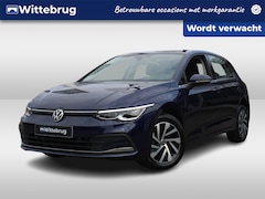 Volkswagen Golf - 1.4 eHybrid 204pk Style DSG Automaat / Panorama schuifdak / Navigatie / LM 16 inch / Camer