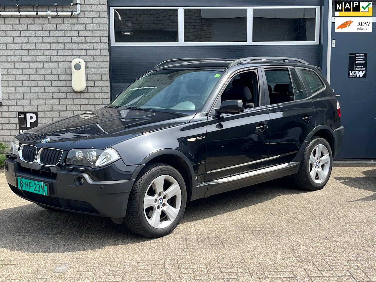 BMW X3 - 3.0d Executive trekhaak clima N.A.P. - AutoWereld.nl