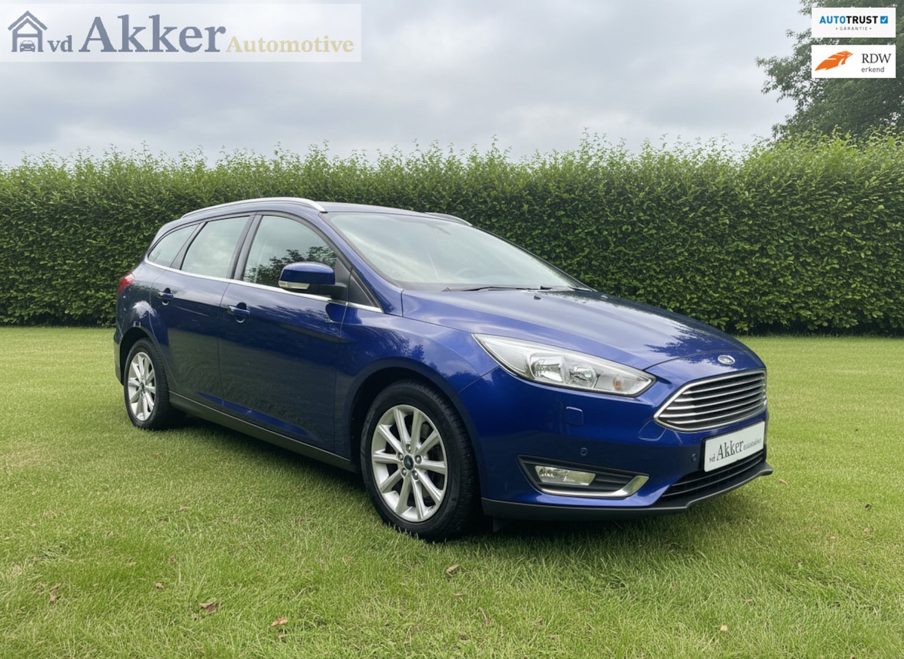 Ford Focus Wagon - 1.5 Titanium Automaat I Dealer ond I Keyless I Stoel/stuur/voorruit vw I Zeer netjes! - AutoWereld.nl