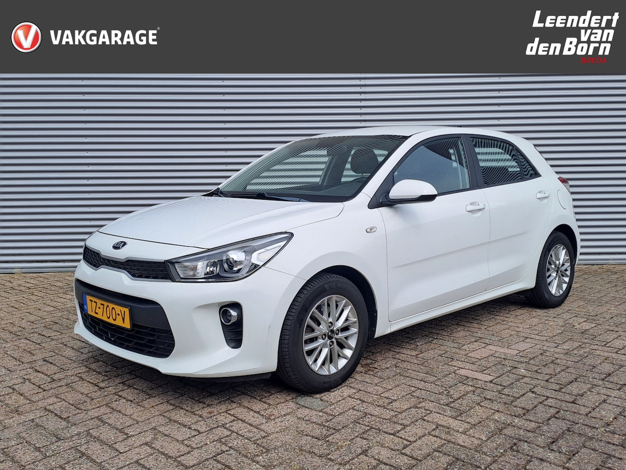 Kia Rio - 1.0 TGDI DynamicLine | Airco | Camera | Navi | Cruise | LM Velgen | Apple Carplay/Android - AutoWereld.nl