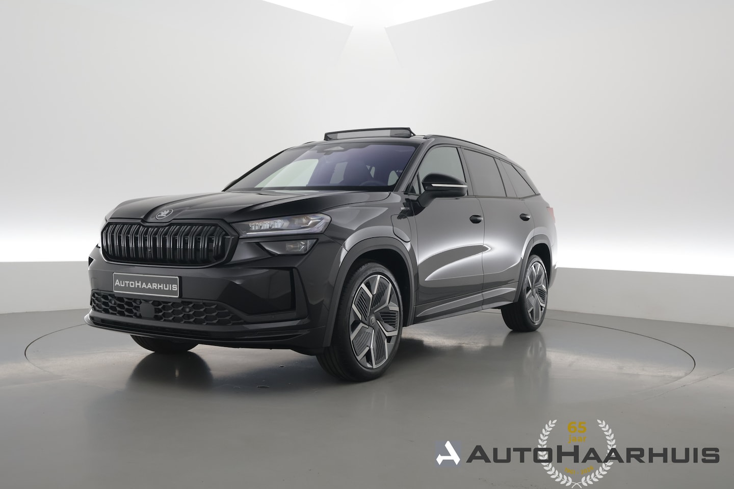 Skoda Kodiaq - 1.5 TSI PHEV Sportline Business | Pano | Elek. Trekhaak | Memory Seat | Stoel-Stuurverw. | - AutoWereld.nl