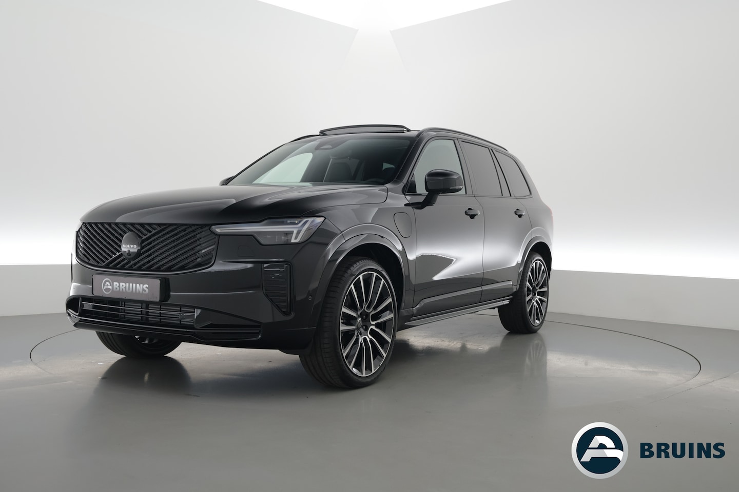 Volvo XC90 - 2.0 T8 Ultra Black Edition Executive | luchtvering | Bowers & Wilkins | Massage | Zwarte h - AutoWereld.nl