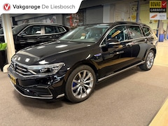 Volkswagen Passat Variant - 1.4 TSI PHEV GTE Business / Leder / Panorama-dak / head-up / 360camera