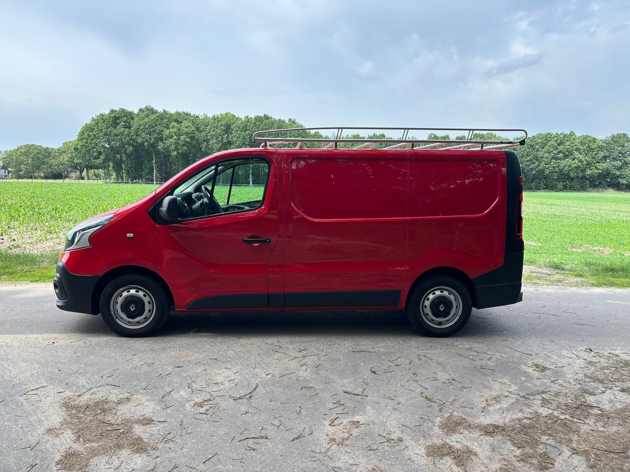 Renault Trafic - 1.6 dCi T29 L1H1 Comfort 1.6 dCi T29 L1H1 Comfort - AutoWereld.nl