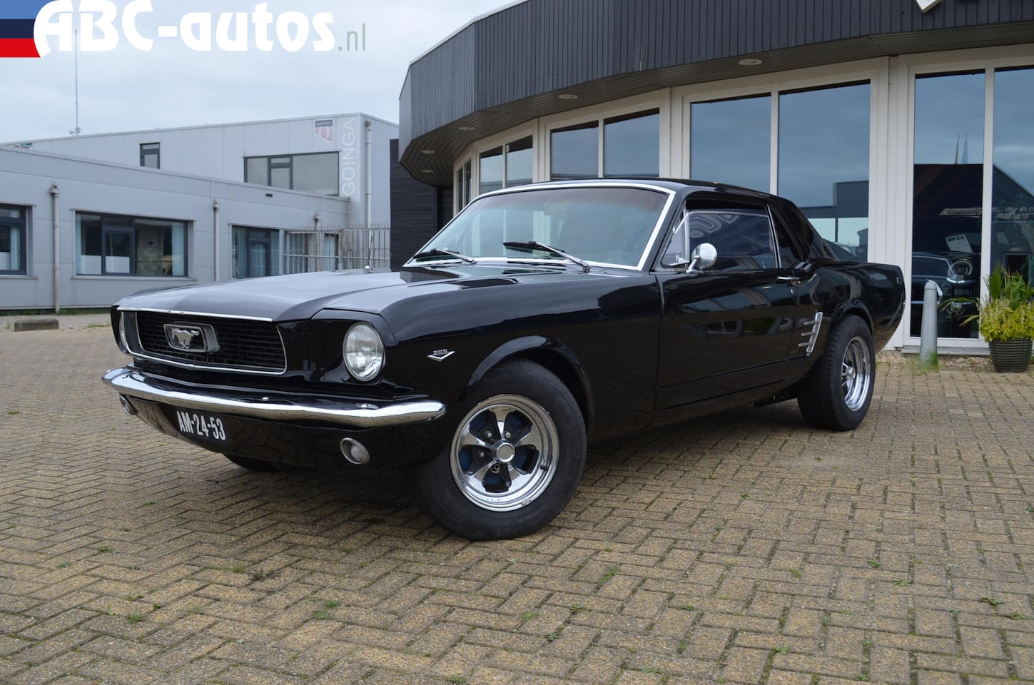Ford Mustang - 5.0 V8 302CI met 348 pk *stuurbekrachtiging!* - AutoWereld.nl