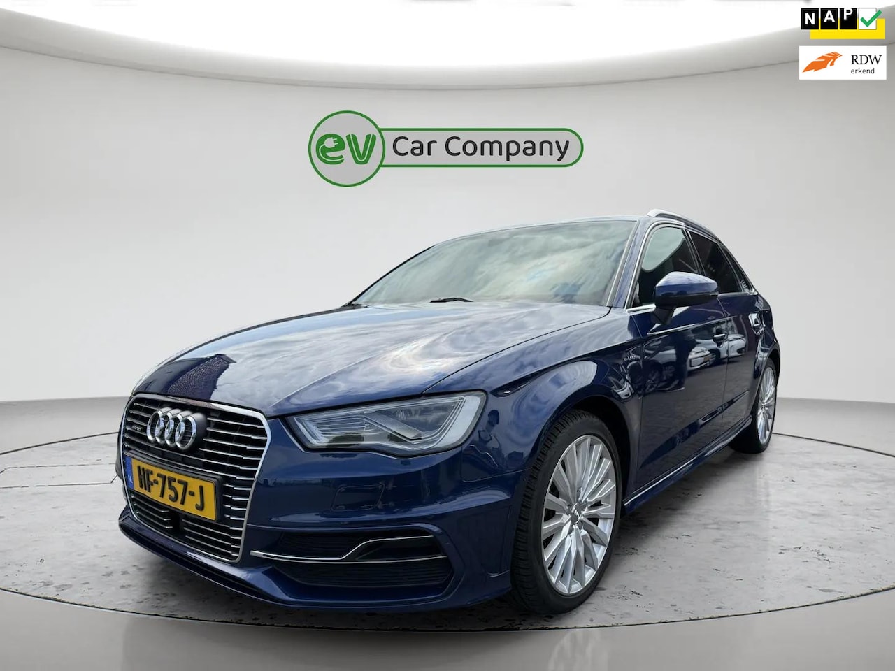 Audi A3 Sportback - 1.4 e-tron PHEV Ambition Pro Line plus | S-Line | Volleder | Parkeersensoren | Navigatie | - AutoWereld.nl