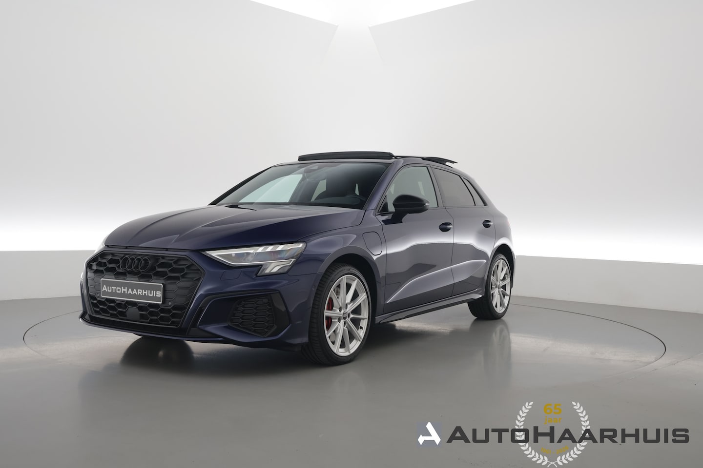 Audi A3 Sportback - 45 TFSI e S Line | SOH 96.6% | Pano | Elek. Stoelen | Adapt. Cruise | Camera | Apple CarPl - AutoWereld.nl