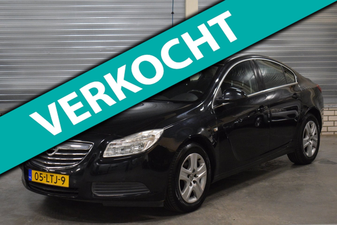 Opel Insignia - 1.8 Edition + NAVIGATIE|BLEUTOOTH|Climate Control|PARKEERSENSOREN VOOR EN ACHTER| - AutoWereld.nl
