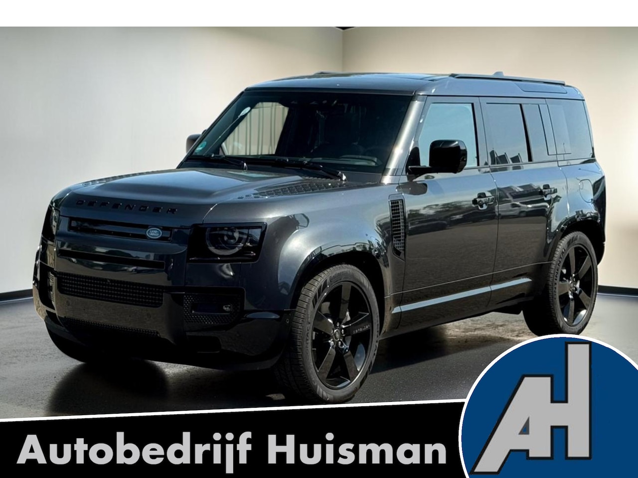 Land Rover Defender 110 - 2.0 P300e 110 X-Dynamic HSE 297kW/404pk Aut8 PANORAMADAK + ADAPT.CRUISE + LUCHTVERING + ME - AutoWereld.nl