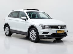 Volkswagen Tiguan - 1.5 TSI ACT Comfortline Business|Pano|ACC