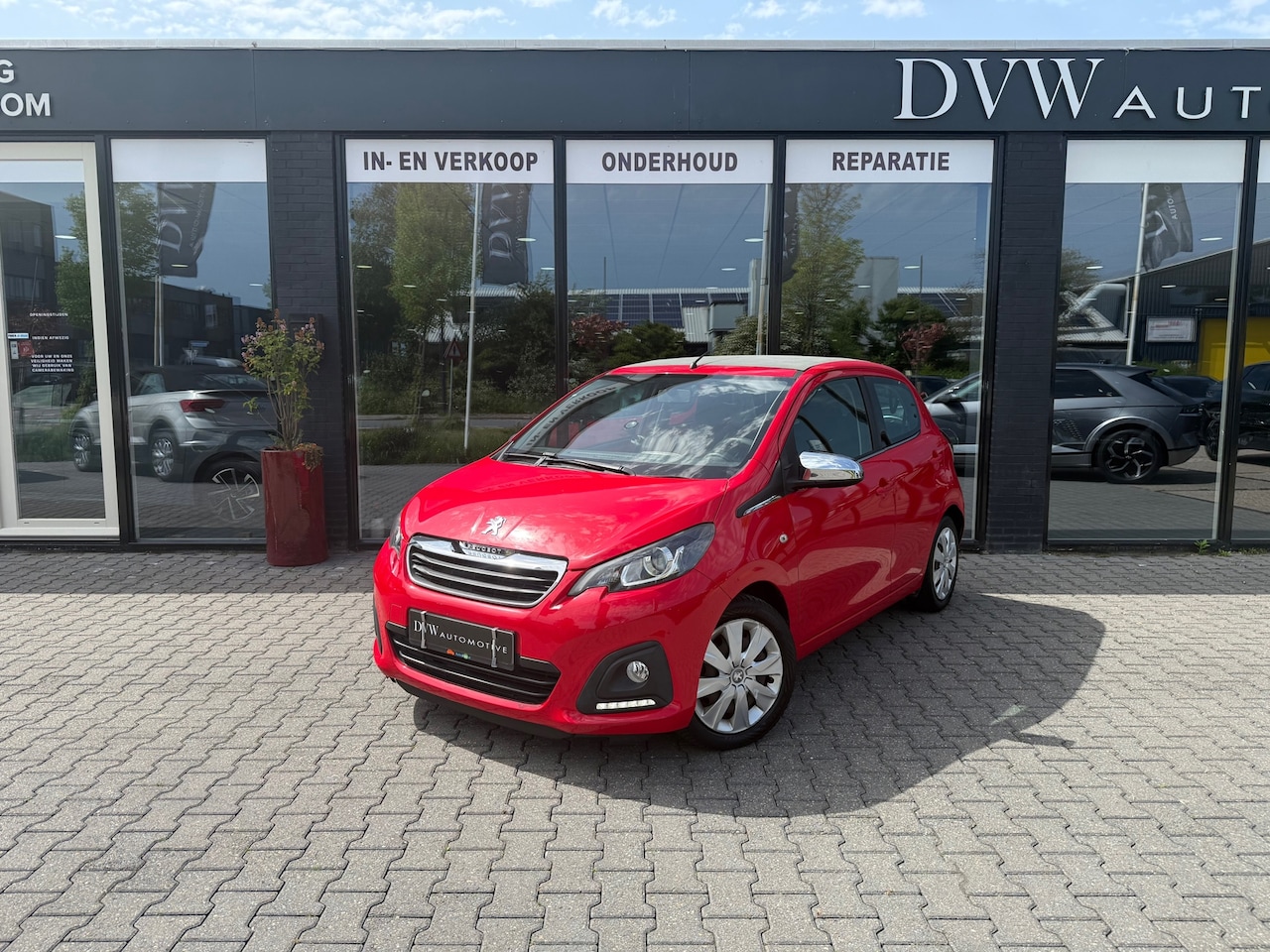 Peugeot 108 - 1.0 VTi Active Top 1.0 VTi Active Top, Cabrio - AutoWereld.nl