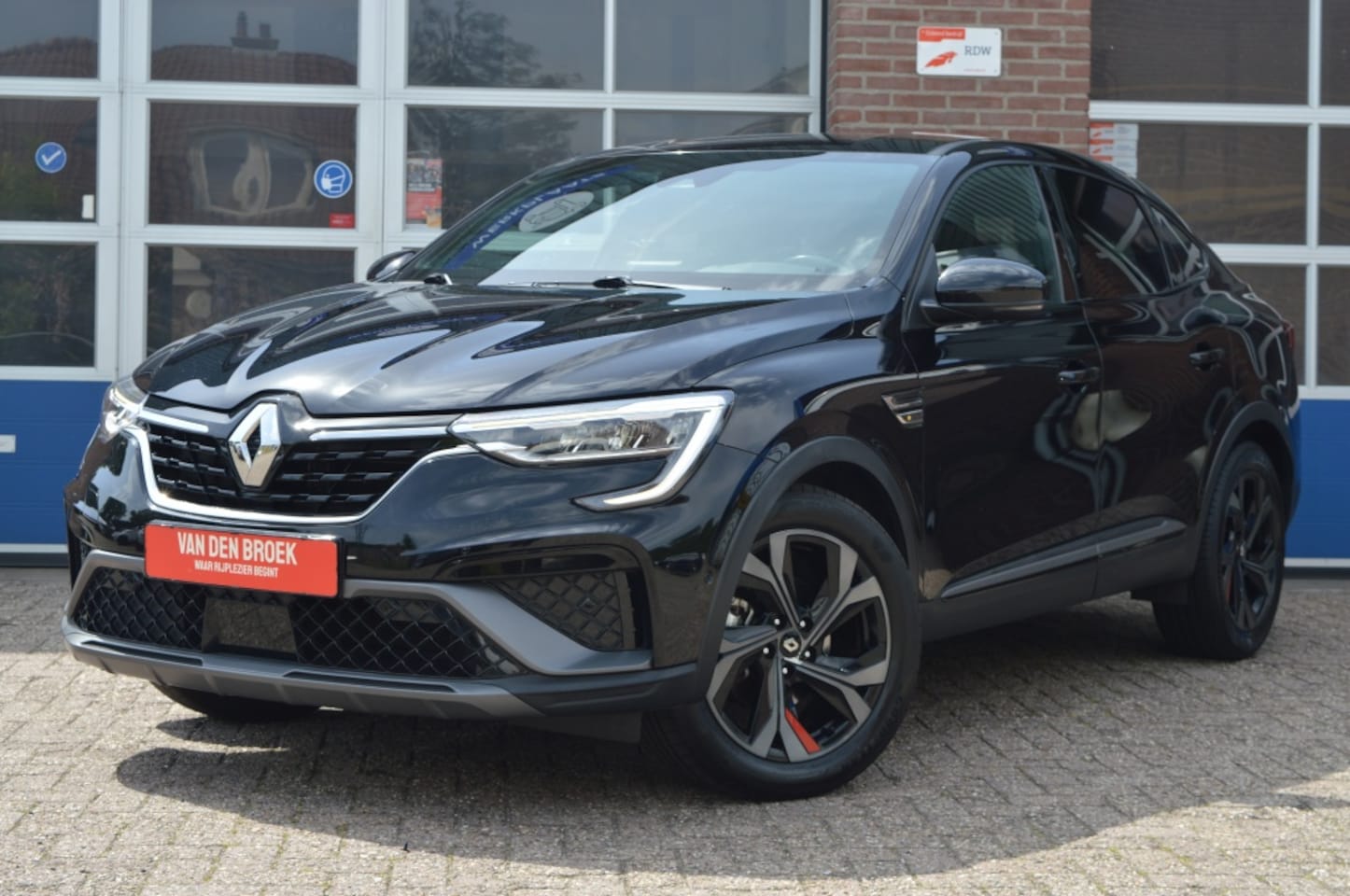 Renault Arkana - 1.6 E-Tech Hybride | RSLine - AUT - CAMERA - AutoWereld.nl