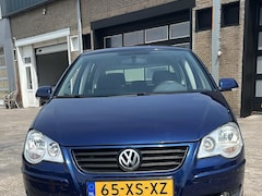 Volkswagen Polo - 1.4-16V Optive