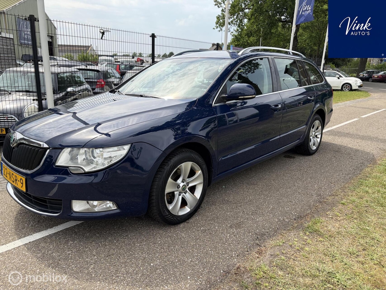 Skoda Superb Combi - 1.8 TSI Comfort Business Line | 160 PK | NAV | Clima | LM Velgen - AutoWereld.nl
