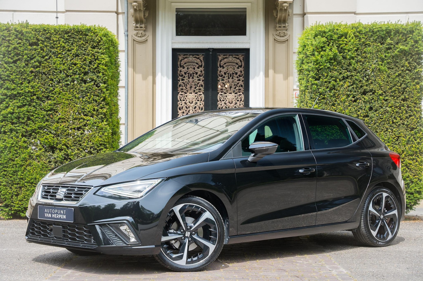 SEAT Ibiza - 1.0 EcoTSI FR BEATS | CARPLAY | LEDER/ALCANTARA | CLIMATE | DIG. DISPLAY - AutoWereld.nl