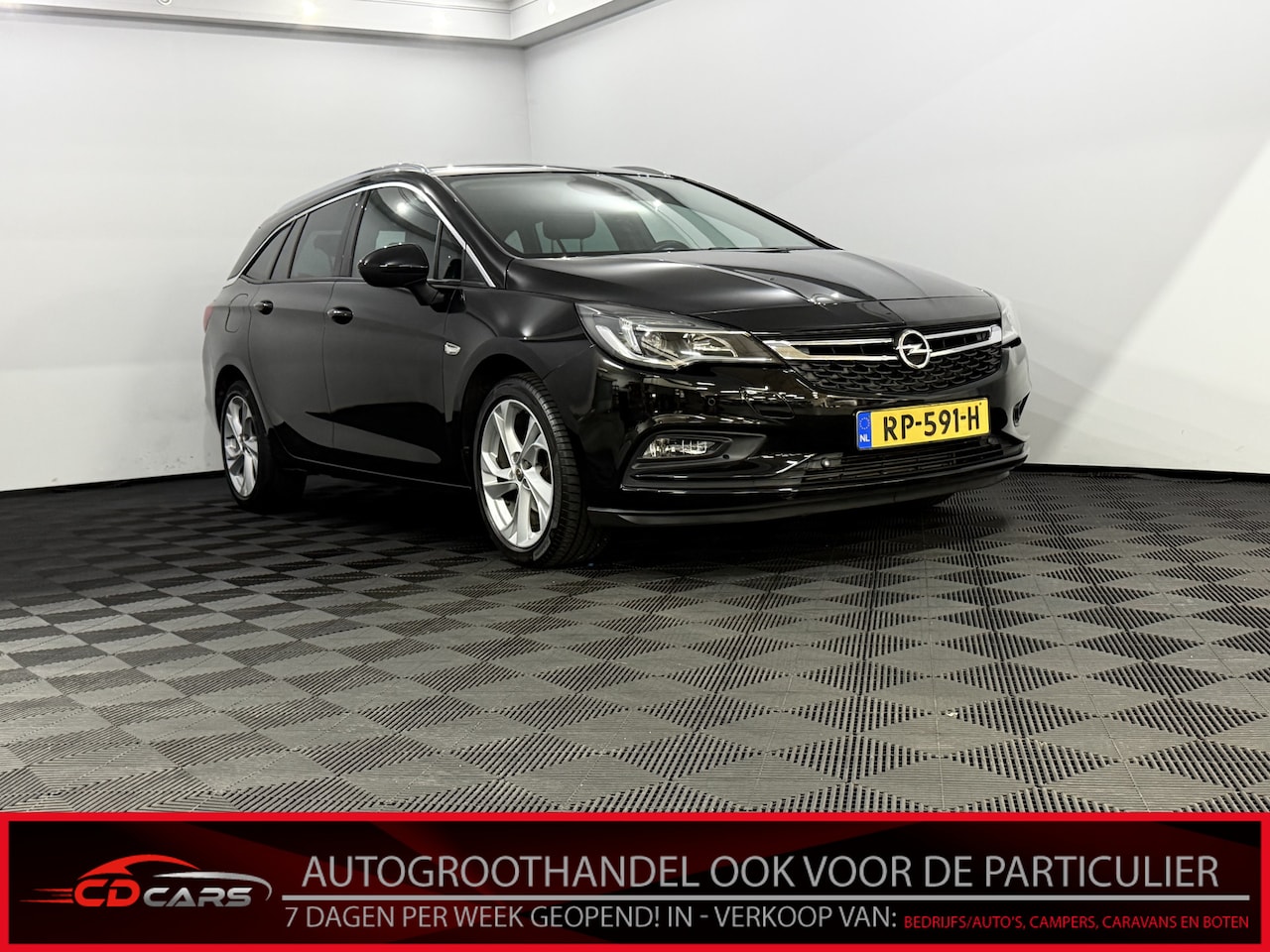 Opel Astra Sports Tourer - 1.4 Innovation Navi, Parkeersensoren, Half leder, Rijstrook correctie, Keyless start, Crui - AutoWereld.nl