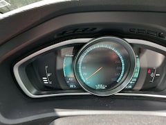 Volvo V40 - 1.6 T3 Momentum
