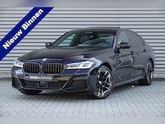 BMW 5-serie - 530e xDrive High Executive M-Sport | Schuifdak | Massage | Alcantara | Ventilatie | HUD |