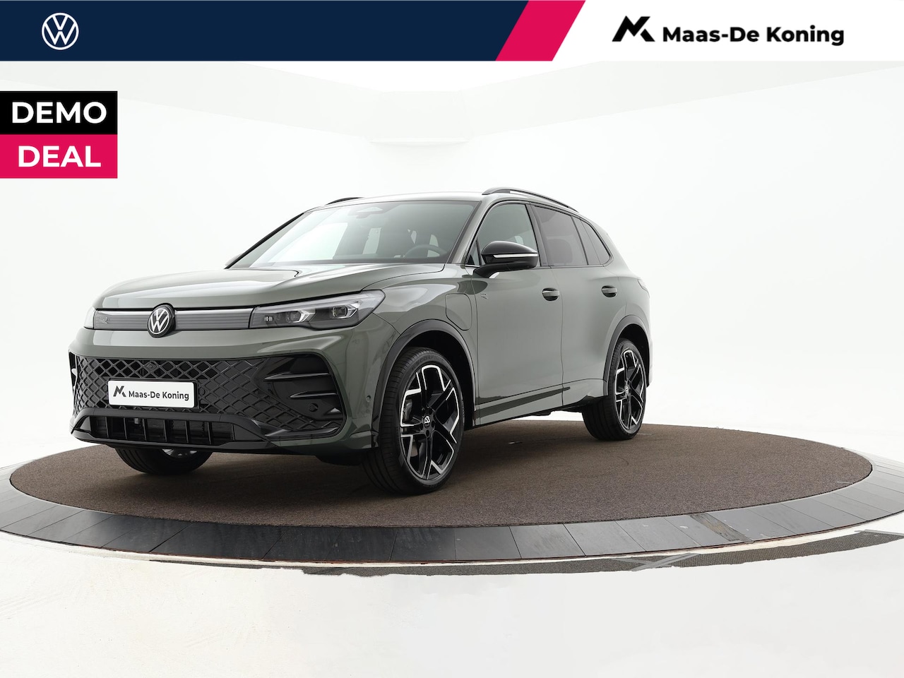 Volkswagen Tiguan - R-Line Edition 1.5 eHybrid 204 PK 6 versn. DSG · Achteruitrijcamera · Rondomzichtcamera · - AutoWereld.nl