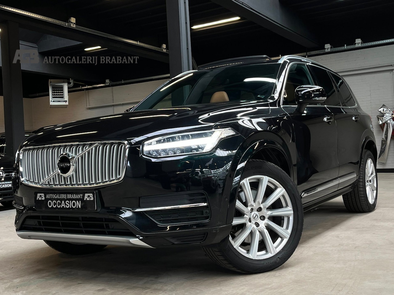 Volvo XC90 - 2.0 T8 Twin Engine AWD Inscription 2.0 T8 Twin Engine AWD Inscription - AutoWereld.nl