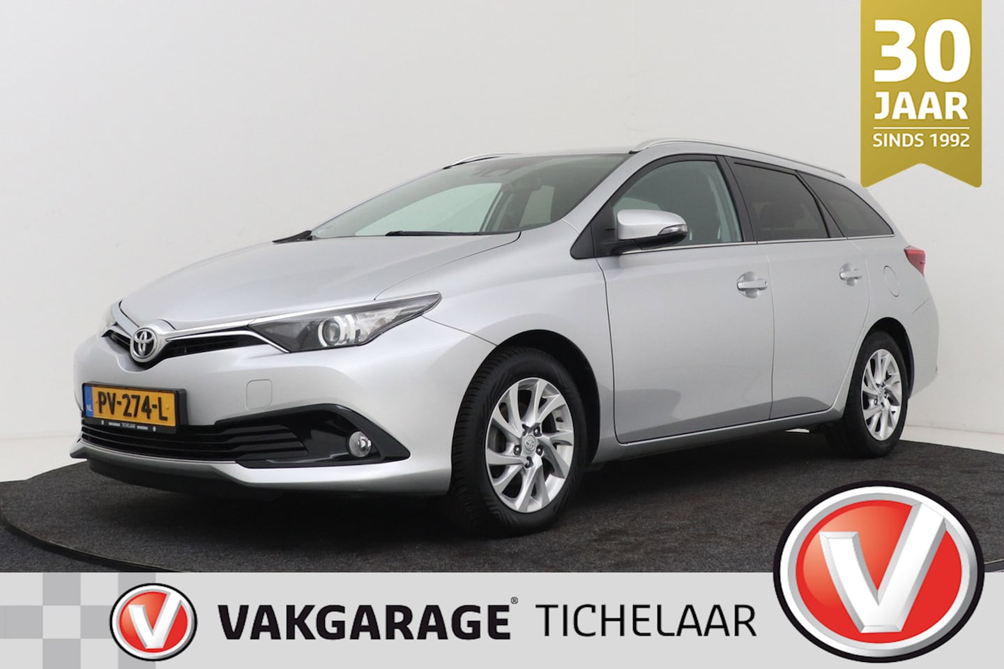 Toyota Auris Touring Sports - 1.2T Dynamic | Trekhaak | Org NL | Navigatie | Camera | Keyless | - AutoWereld.nl