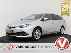 Toyota Auris Touring Sports - 1.2T Dynamic | Trekhaak | Org NL | Navigatie | Camera | Keyless |