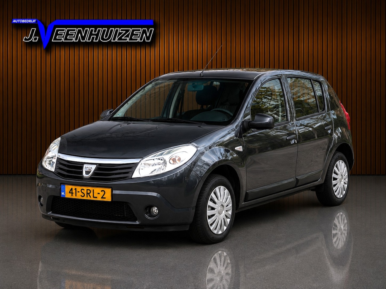 Dacia Sandero - 1.2 Lauréate Exclusive pakket | Airco | Nieuwe APK - AutoWereld.nl