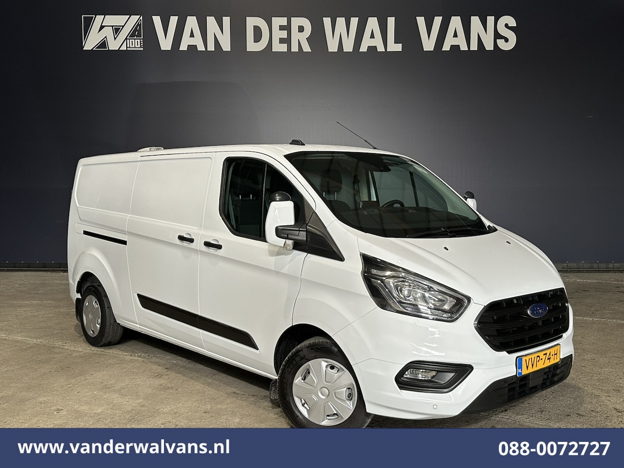 Ford Transit Custom - 2.0 TDCI 130pk L2H1 Euro6 Airco | Camera | 2800kg Trekhaak | LED | Android Auto Cruisecont - AutoWereld.nl