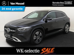 Mercedes-Benz GLA-Klasse - 180 Star Edition Luxury Line /Panoramadak /Sfeerverlichting /Elek Trekhaak
