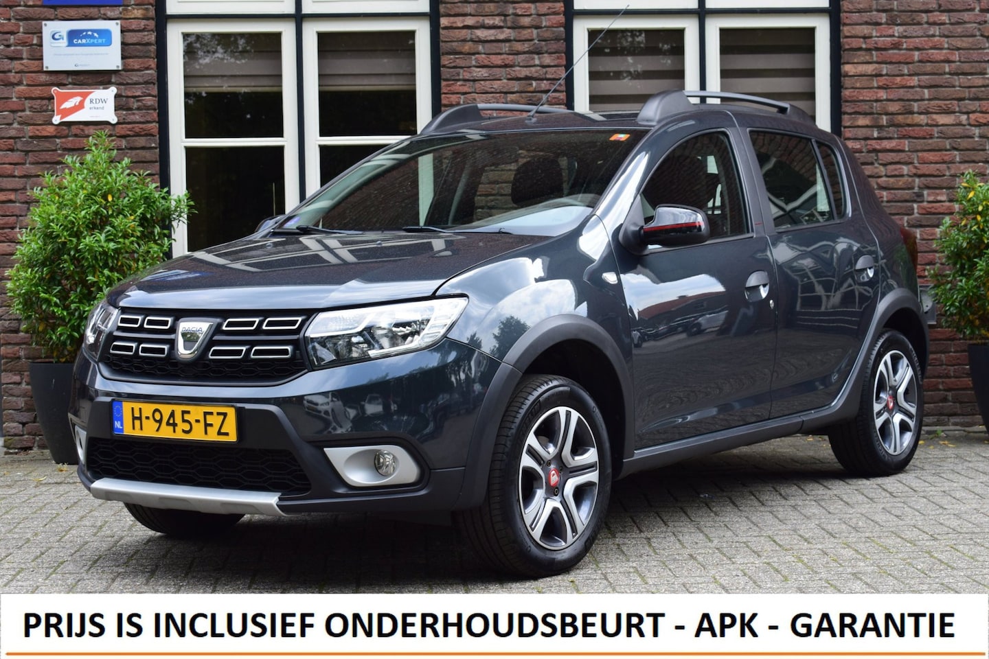 Dacia Sandero Stepway - 0.9 TCe Tech Road Trekhaak | Camera | Cruise control - AutoWereld.nl
